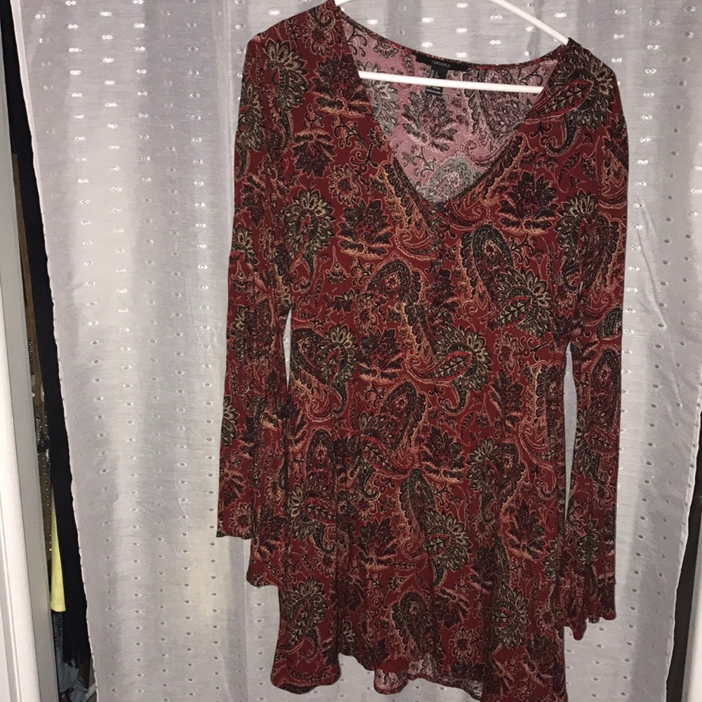 Bell sleeve dress